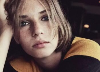 Maya Hawke vai estrelar The God of the Woods, nova série da Netflix