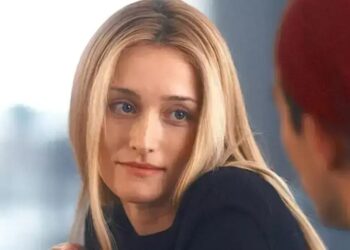 Sarah Pidgeon negocia papel central em filme com Costner e Gyllenhaal