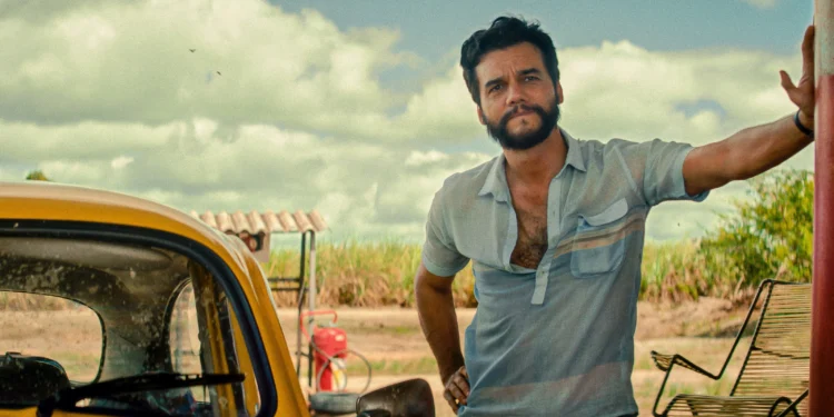 O Agente Secreto: entenda a história do filme com Wagner Moura e sua trajetória do cinema ao streaming